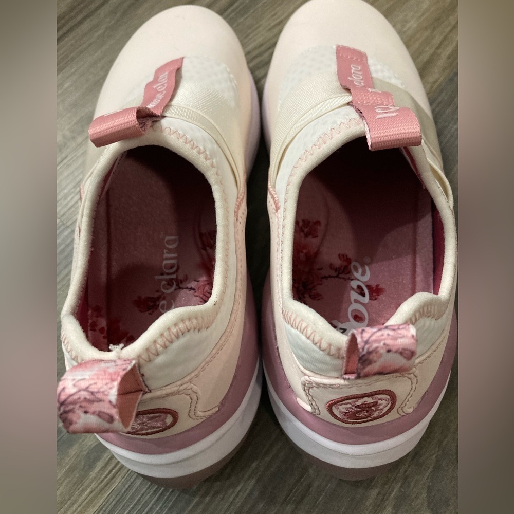 Clove Nurse Clara Women’s Size 6.5 Shoes - Picture 5 of 6